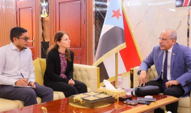 العاصمة عدن.. القائم بأعمال رئيس المجلس يستقبل مبعوثة مملكة النرويج