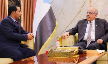 الكثيري يشدد على ضرورة تصحيح العمل في وحدة إدارة مخيمات النازحين