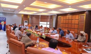 عدن.. المكتب التنفيذي لمديرية خورمكسر يعقد إجتماعه الدوري لشهر أكتوبر