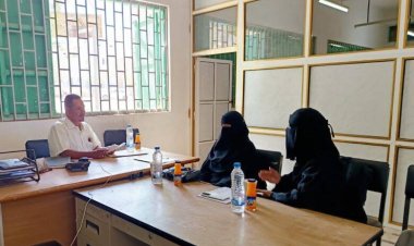 مركز الوسائل والتقنيات التعليمية بوادي حضرموت يستقبل وفد مؤسسة نعمة للاعمال الانسانية والثقافية في سيئون