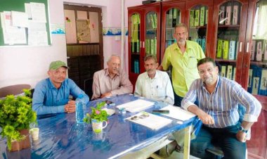 انتقالي الشيخ عثمان يطلع على سير العمل بمكتب التربية والتعليم في المديرية