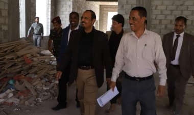 محافظ حضرموت يتفقد الأعمال الجارية في المرحلة الثالثة لمشروع المستشفى التخصصي لأمراض وجراحة القلب بسيئون