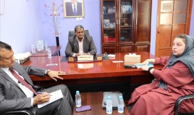 نائب وزير التعليم الفني يناقش مع اليونسيف الخطة الوطنية لبناء قدرات الشباب بعدن