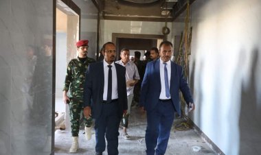 محافظ حضرموت يتفقد سير العمل بمستشفى المدينة الخيري بمدينة سيئون