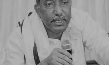 رئيس تنفيذية انتقالي حضرموت يعزي بوفاة عضو الجمعية الوطنية أكرم أحمد باشكيل