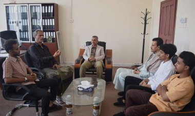 قيادة الاتحاد العام لطلبة جامعة حضرموت تناقش مع السلطة المحلية بمحافظة حضرموت تدخلاتها لدعم السكنات الجامعية