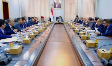 مجلس الوزراء يتدارس الإجراءات التنفيذية لتحقيق التوازن في سعر الصرف