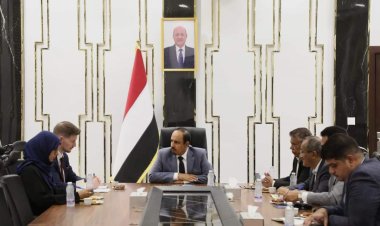 محافظ حضرموت يضع أمام مستشار المبعوث الخاص للأمين العام للأمم المتحدة لليمن أهمية التدخل لإنقاذ الوضع الاقتصادي والتمثيل اللائق لحضرموت في العملية السياسية