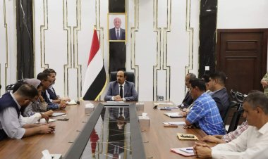 محافظ حضرموت يبحث مع المدير القُطري لبرنامج الغذاء العالمي في اليمن آلية سير تدخلاته الإنسانية