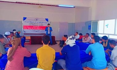 مكتب الإعلام ونقابة الصحفيين الجنوبيين أبين يختتمان الدورة التدريبية في الفنون الصحفية بأحور