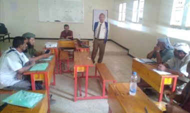 أبين.. تدشين الدورة التدريبية التي يقيمها الصندوق الاجتماعي لتعزيز إدارة المشاريع بلودر