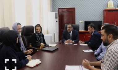 وزير العدل يبحث مع اللجنة الدولية للصليب الأحمر تعزيز التعاون في مجال الطب الشرعي