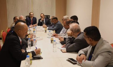 المحافظ بن ماضي والوزير بحيبح يبحثان مشاريع UNOPS بقطاع الصحة وأولويات التدخل العاجل خلال الفترة القادمة