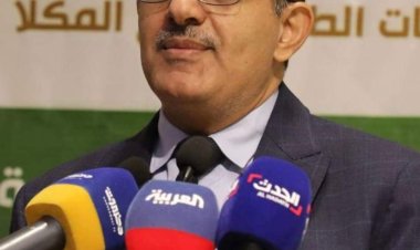 وزير الصحة العامة والسكان : التكامل مع السلطة المحلية بحضرموت مثالي وجهودنا تنصب لتحسين الخدمات الصحية