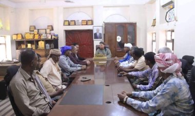 رئيس تنفيذية انتقالي سقطرى يلتقي بمحافظ المحافظة