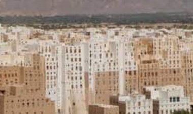 التوقيع على اتفاقية تنفيذ مشروع ترميم وتأهيل مدينة شبام التاريخية