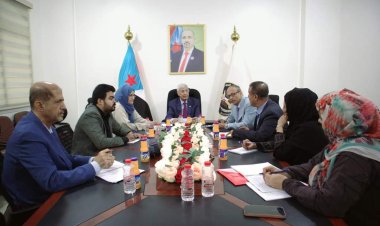 فريق الحوار الوطني الجنوبي يناقش مسارات خطة العام القادم