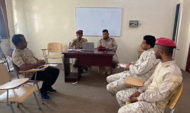 شعبة التوجيه المعنوي بالمنطقة العسكرية الثانية تناقش سُبل تعزيز الأنشطة الثقافية والرياضية