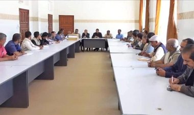 لجنة المناقصات بمحافظة شبوة تستعرض عطاءات مشروع مبنى الطب البشري بجامعة شبوة