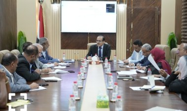 اجتماع يقر إنشاء معهد وعقد مؤتمر دولي للصحة العامة في عدن