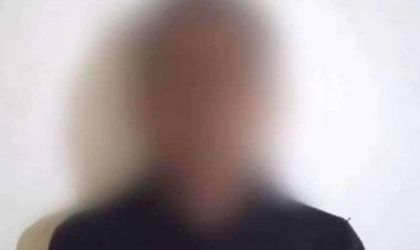 مطلوب أمني يلقي قنبلة على قوة مداهمة في الشيخ عثمان