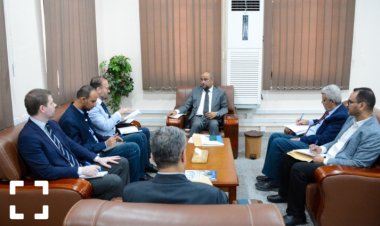 وزير المالية يبحث مع مسؤول أممي مستجدات الأوضاع الاقتصادية والمالية الصعبة الراهنة