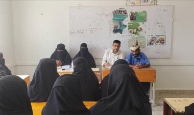 إدارة المرأة والطفل بانتقالي أبين تلتقي بأعضاء اللجان المحلية في منطقة الكود بخنفر