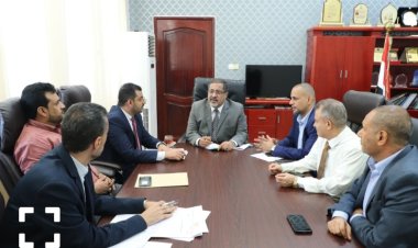 اجتماع في عدن يناقش قضايا أراضي المحاكم وسير العمل القضائي