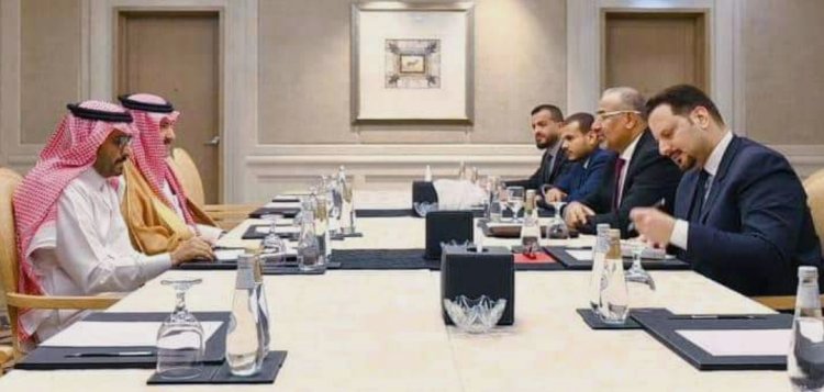 الرئيس الزُبيدي يثمن جهود المملكة العربية السعودية لإحلال السلام وتحقيق الاستقرار في بلادنا