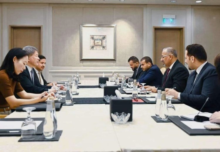 الرئيس الزُبيدي يستقبل سفير كوريا الجنوبية لدى بلادنا