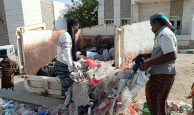 صندوق النظافة والتحسين يقوم برفع مكب النفايات في مستشفى أحور العام