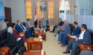 وزير التخطيط يبحث مع البنك الدولي محفظة المشاريع الجارية في اليمن
