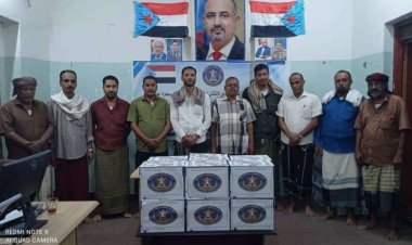 حضرموت.. انتقالي القطن يدعم عدد من مدارس المديرية بمواد قرطاسية