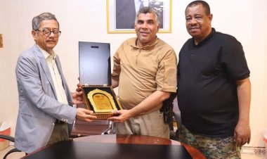 العميد المنهالي يكرّم مؤسستي صلة والطبيب الزائر على جهودهما في دعم القسم الصحي بالأمن العام