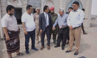 السقاف يتفقد إدارة أمن المنطقة الحرة بالعاصمة عدن