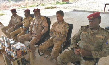 رئيس شعبة التوجيه المعنوي بالمنطقة العسكرية الثانية يلقي محاضرة توعوية حول العقيدة العسكرية