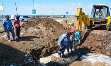مؤسسة مياه عدن: نقوم بإصلاح كسر بالخط الرئيسي القادم من حقل بئر أحمد