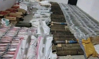 قوات دفاع شبوة تحبط تهريب شحنة أسلحة وذخائر متنوعة