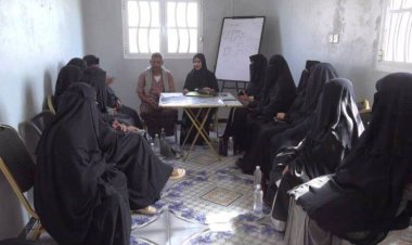 اتحاد الحرفيين الجنوبيين بلحج يناقش التنسيق المشترك مع مؤسسات المجتمع المدني التحضيرات لمعرض التراث الأول بالمحافظة