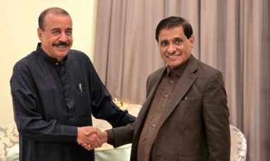 البحسني يطمئن على بن بريك ويتطلع لعودته إلى مهامه