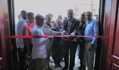 شطارة واليافعي يدشنان معرض "في حب عدن2" بمناسبة اليوم العالمي للغة العربية