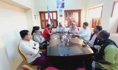 انتقالي الشحر يعقد اجتماعه الدوري لشهر ديسمبر ويناقش التحضير لاستقبال فريق التواصل وتعزيز الوعي السياسي