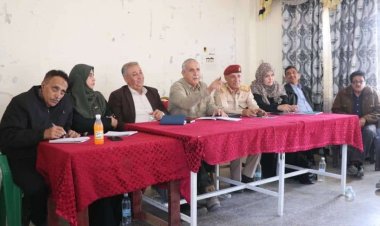 فريق التواصل وتعزيز الوعي السياسي يلتقي القادة العسكريين في محور الضالع