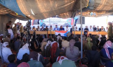 شبوة.. فريق التواصل بالمجلس الانتقالي يعقد لقاءً موسعًا مع قيادة المجلس والسلطة المحلية ووجهاء مديرية الطلح