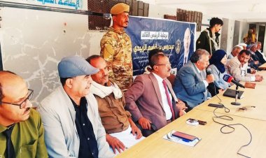 فريق التواصل بالمجلس الانتقالي يعقد لقاءً موسعًا مع القيادة المحلية للمجلس والسلطة المحلية بالمنطقة الوسطى بأبين