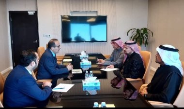 وزير الصحة يبحث مع مركز الملك سلمان دعم القطاع الصحي