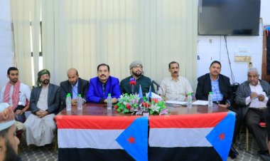 فريق التواصل وتعزيز الوعي السياسي يعقد لقاءً مع ممثلي شرائح المجتمع في مديرية ساه