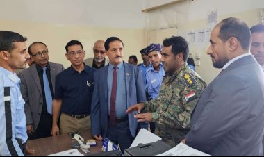 فريق التواصل بالمجلس الانتقالي يزور إدارة شرطة السير بمحافظة سقطرى