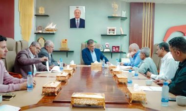 لقاء في عدن يناقش خطة تعزيز العمل والتعامل المسؤول مع النفايات الطبية