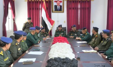 وزير الداخلية يؤكد أهمية تقييم الأعمال المنجزة في تطوير الأداء الأمني في مختلف الوحدات